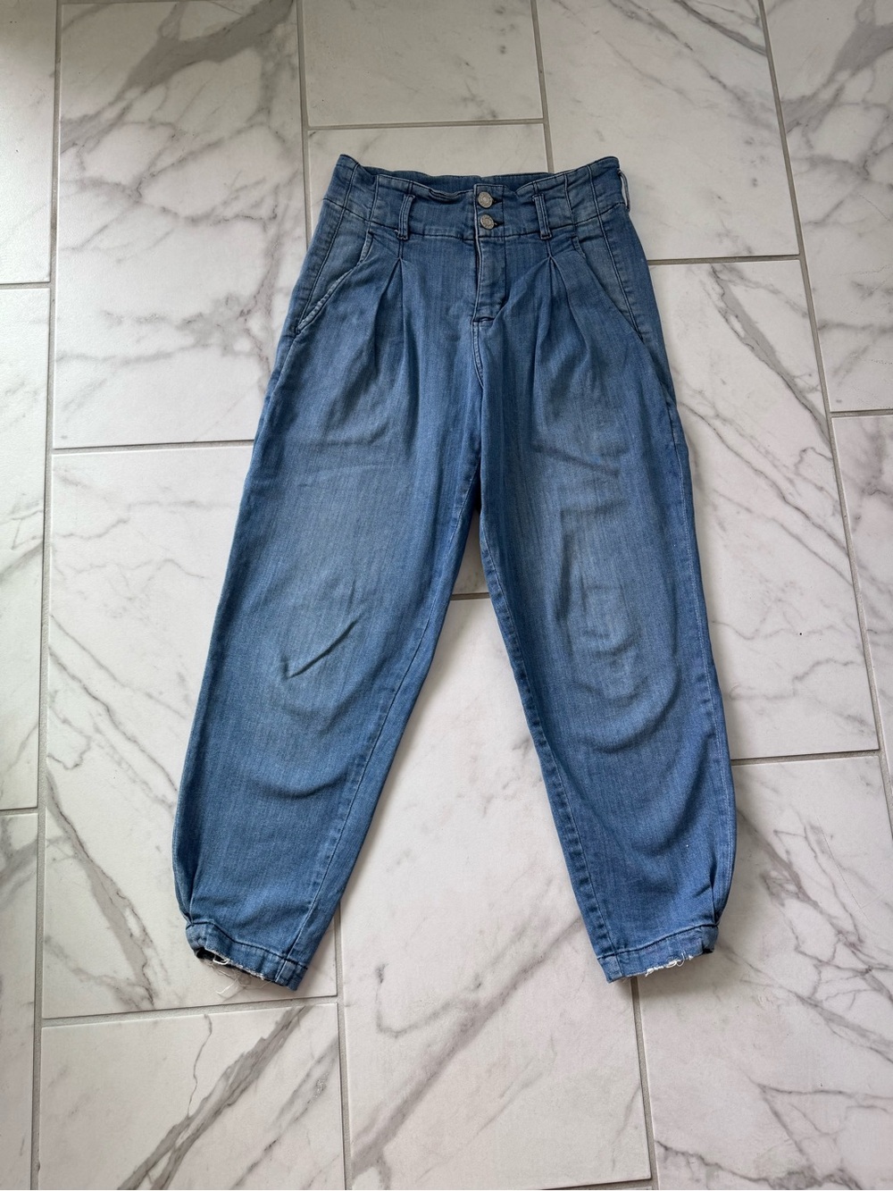 High-Rise Light Blue Boyfriend Jeans with Pleated Front